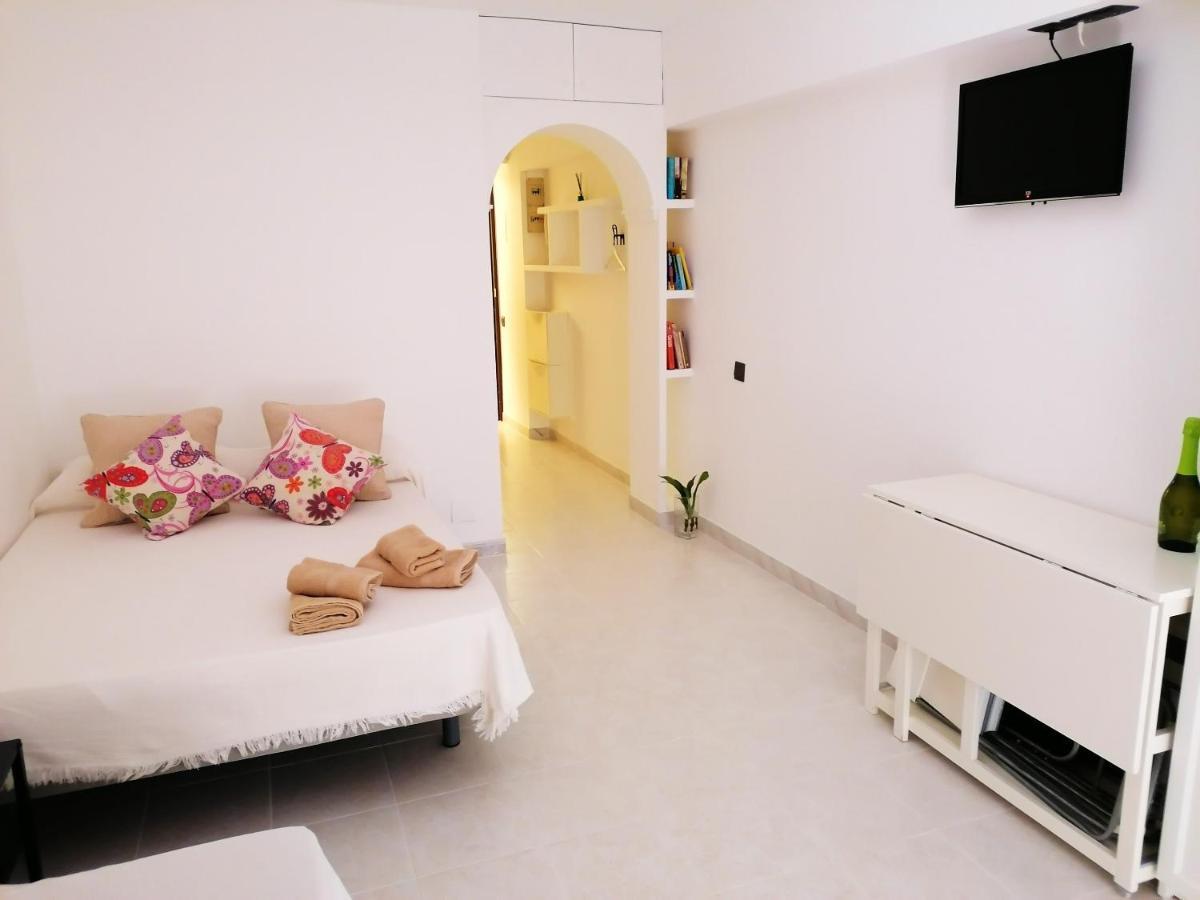 Comfortable With Sea View In 30 M² Pool Apartment Benalmadena